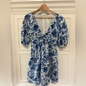 Abercrombie & Fitch Blue Floral Poplin Cinch-Front Mini Dress